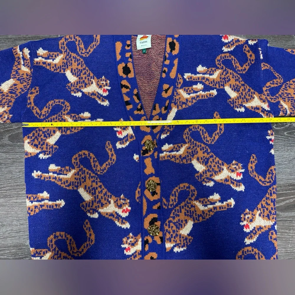 Farm Rio Leopards Jacquard Cardigan - Picture 3 of 9